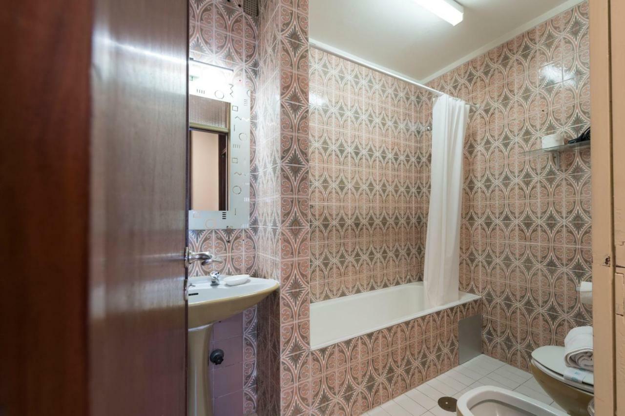 Lovelystay - Genuine Bonfim Balcony Flat 포르투 외부 사진
