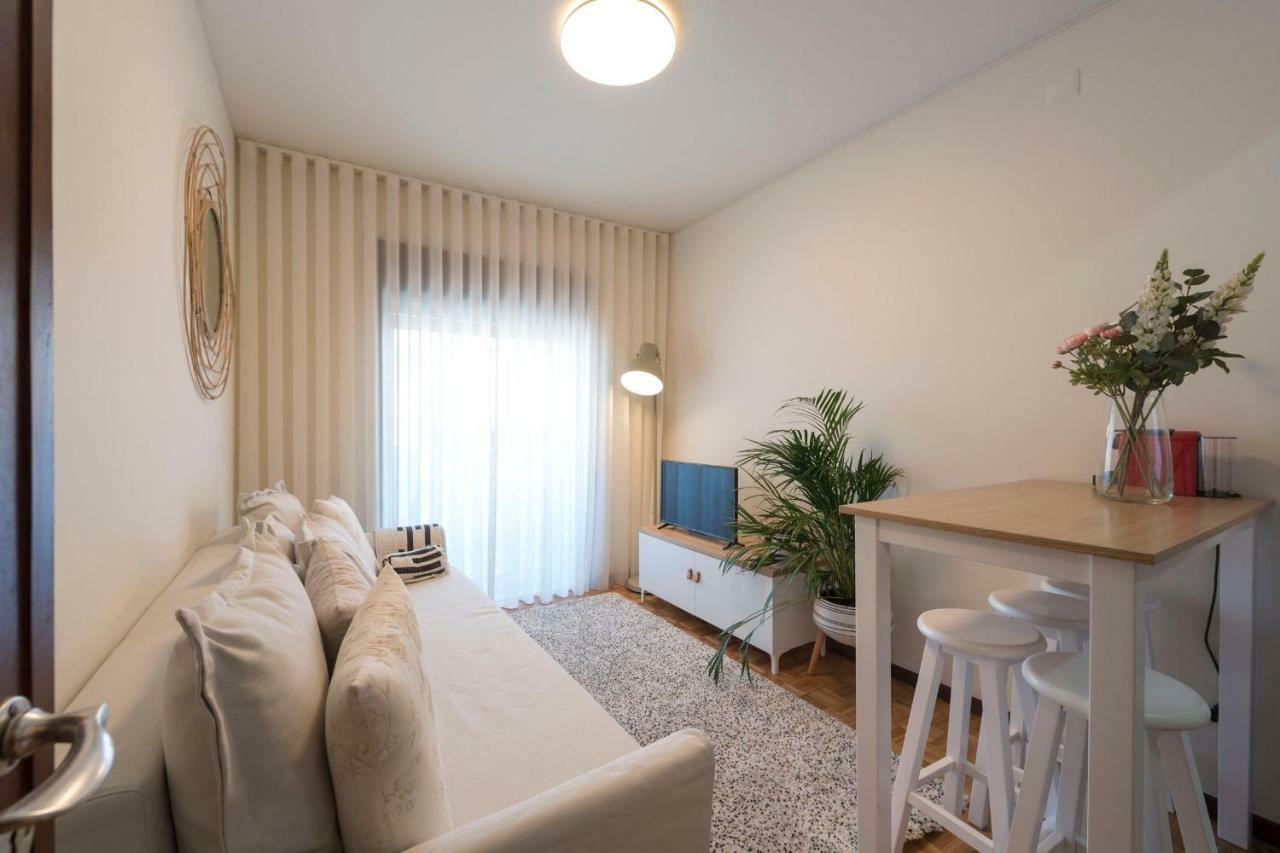 Lovelystay - Genuine Bonfim Balcony Flat 포르투 외부 사진
